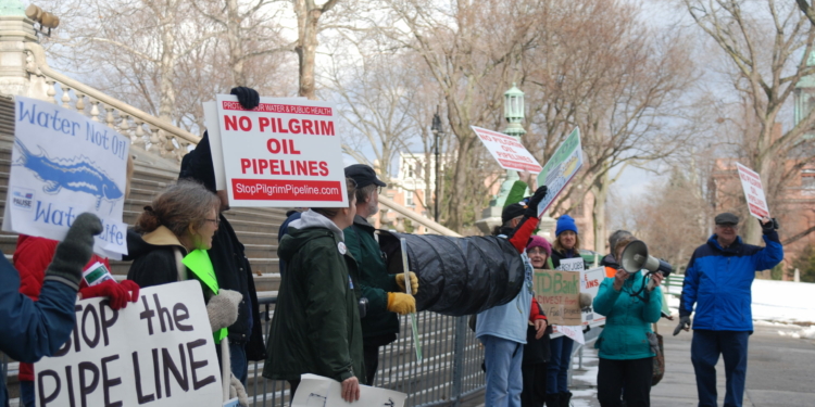 Protesters against the Pilgrim Pipeline gather at the steps of New York’s Capitol Building.
(Photo by Ali Hibbs / Spotlight News)