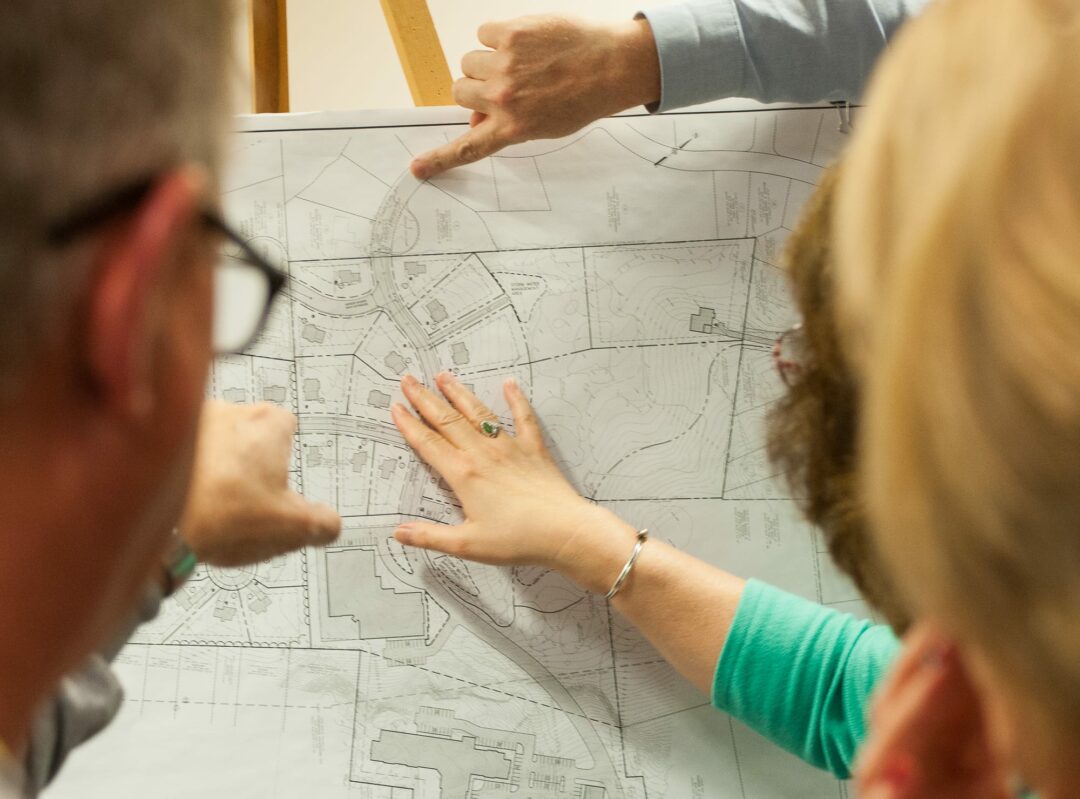 Residents get a close look at a sketch plan of Ridgeview Meadows (Photo by Jim Franco/Spotlight News)