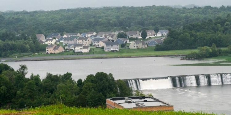 A neighborhood in Waterford on other side of the Mohawk River as seen from the top of the Colonie Landfill. 
Jim Franco / Spotlight News
