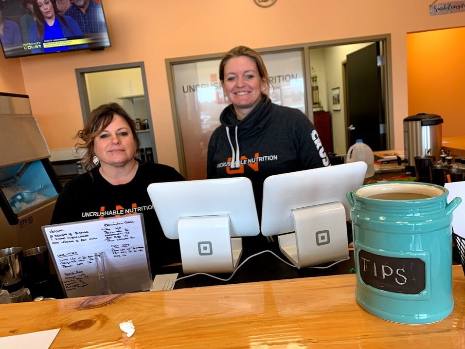 Co-owner Jennifer Mosher, left, said the healthy shakes and teas come in dozens of flavors to cater to children, teens and adults. She added that having a bright and inviting atmosphere in the store is important so people can hang out and relax.
Diego Cagara / Spotlight News