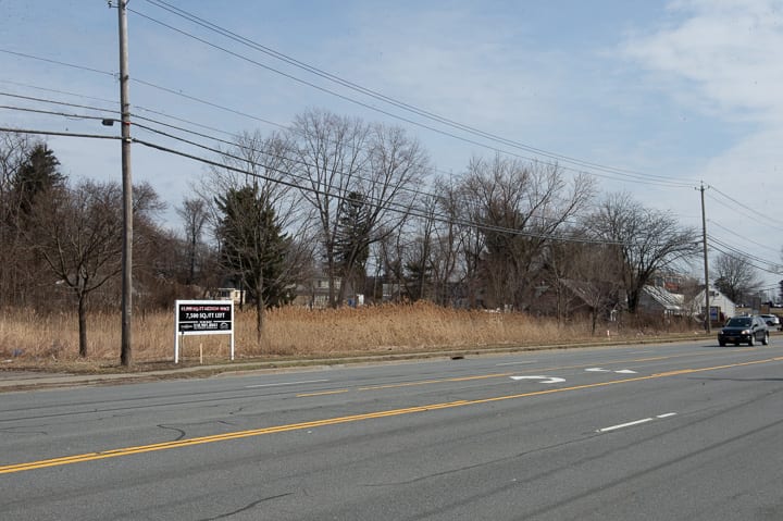 The site of a new Medical Arts building along Troy-Schenectady Road (Jim Franco/Spotlight News)