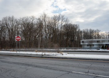 The site of a proposed motel and restaurant along Troy-Schenectady Road (Jim Franco/Spotlight News)