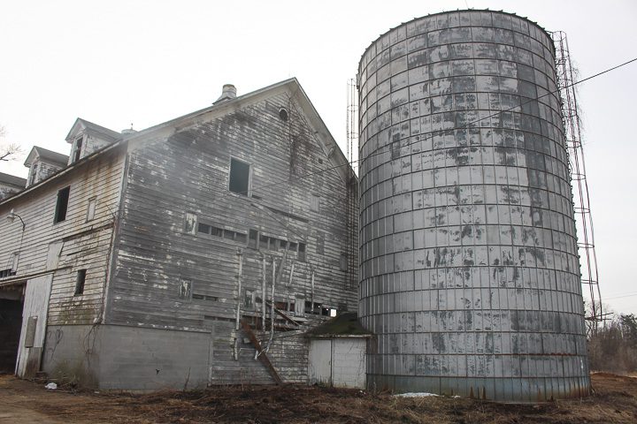 Milking Barn at Routes 9W and Wemple Road, Wednesday, Mar. 22